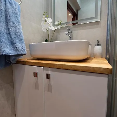 Apartment Apartament Lila